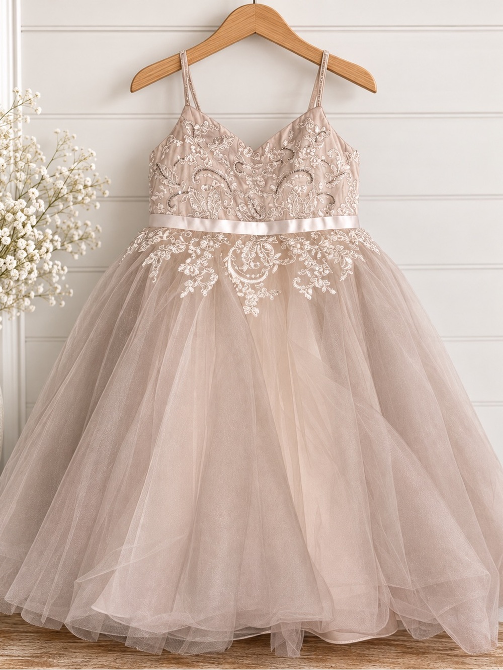 David's Bridal Blush Lace Appliqué Tulle Flower Girl Dress